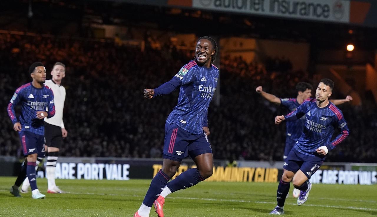 恭喜阿森纳 恭喜阿森纳